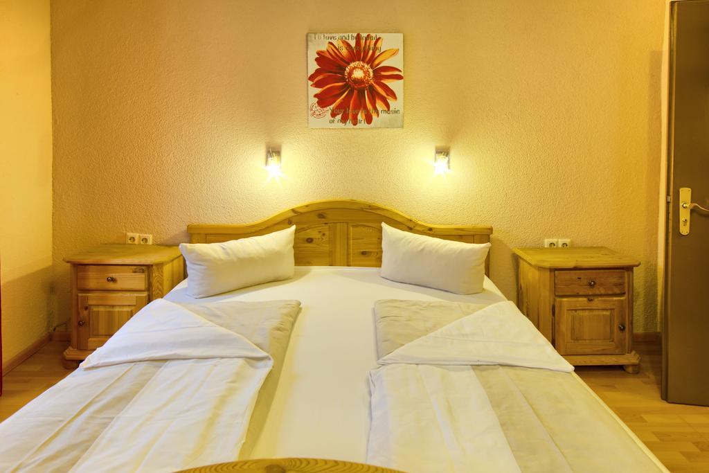 Hotel Sonne ستوفت ام بريسغو المظهر الخارجي الصورة